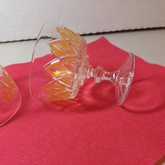 Vintage Glass Dessert cups (1 flawed) Diamond Yellow Design Cottagecore Grandmac - Picture 7 of 7